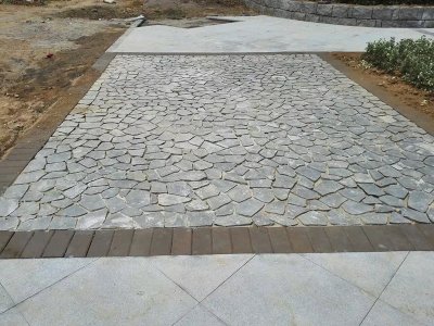 青石碎拼不規則鋪裝效果